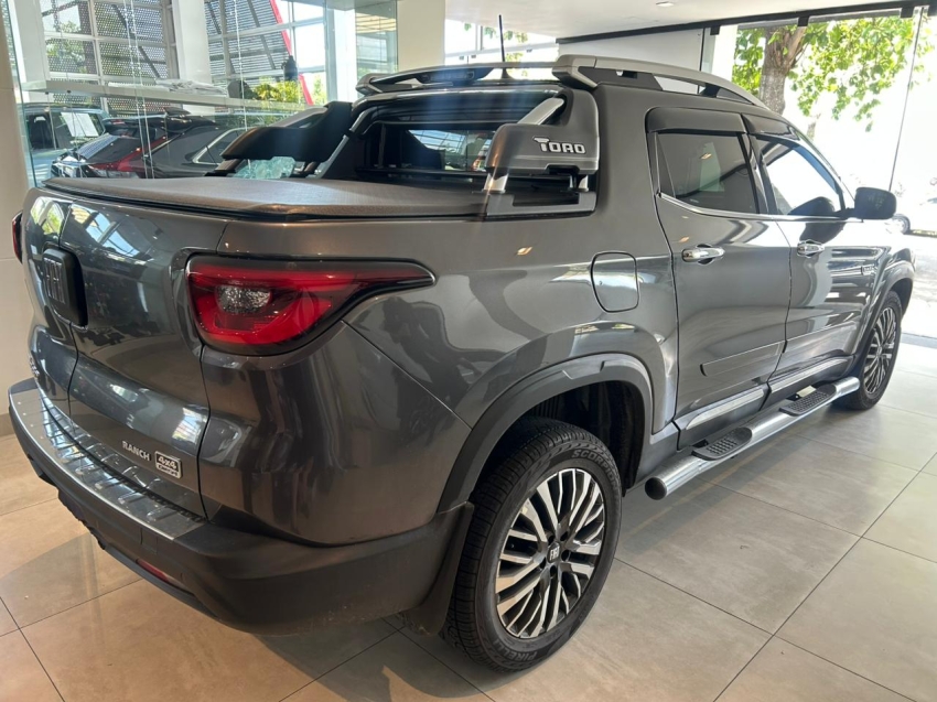 fiat toro 2.0 16v turbo diesel ranch 4wd at9 4p automatico 20257