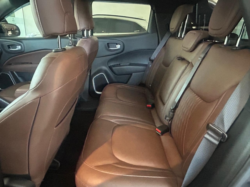 fiat toro 2.0 16v turbo diesel ranch 4wd at9 4p automatico 20252