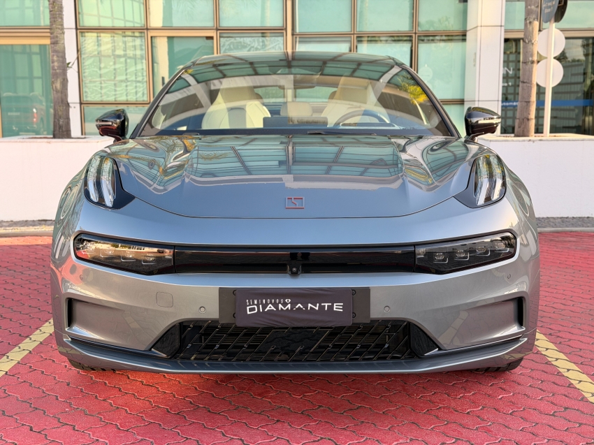 zeekr 001 100 kw eletrico flagship awd 4p automatico 20252