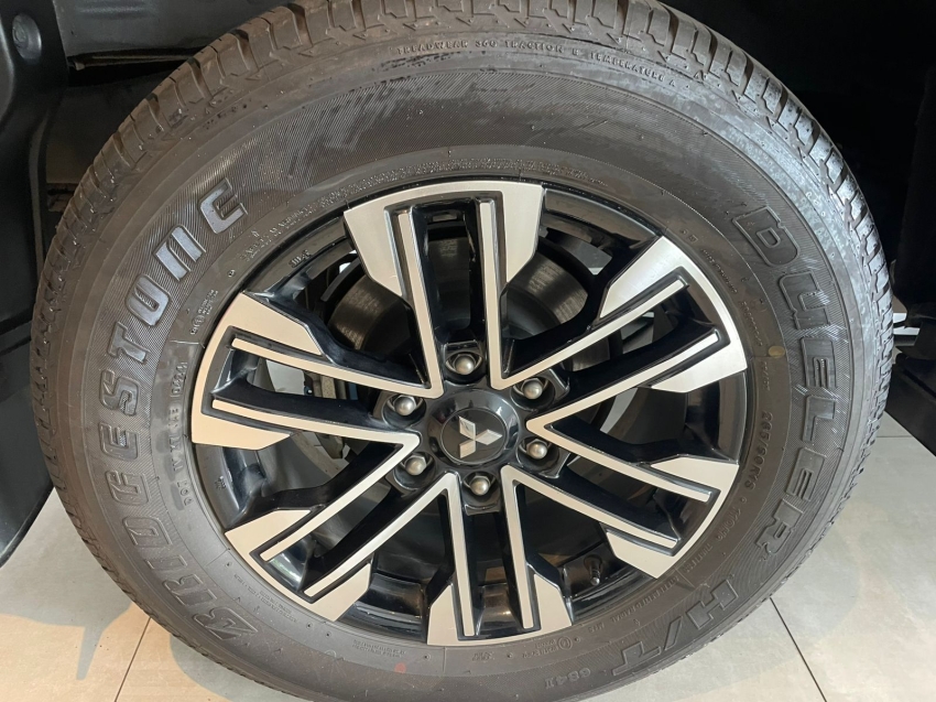 mitsubishi pajero sport 2.4 16v mivec turbo diesel hpe awd automatico 4p 20246