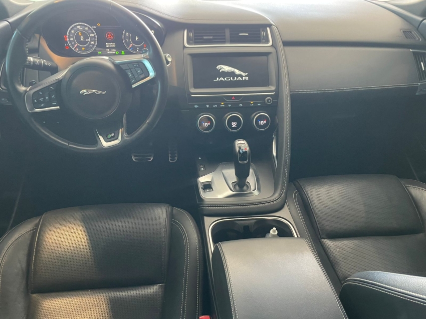 jaguar e-pace 2.0 16v p300 gasolina r-dynamic se awd automatico 4p 202014