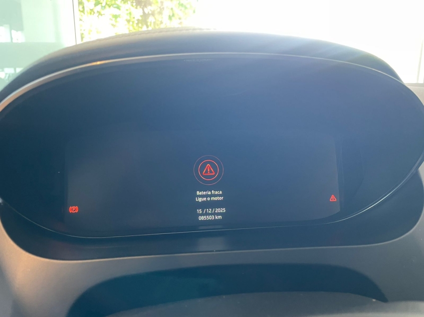 jaguar e-pace 2.0 16v p300 gasolina r-dynamic se awd automatico 4p 202010