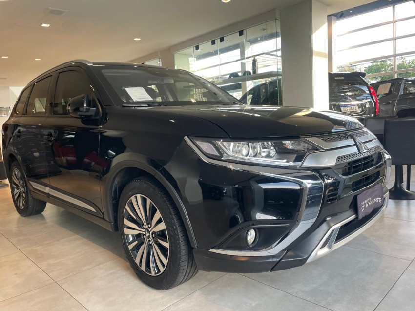 mitsubishi outlander 2.0 mivec gasolina hpe automatico 4p 202217