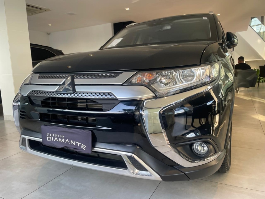 mitsubishi outlander 2.0 mivec gasolina hpe automatico 4p 202220