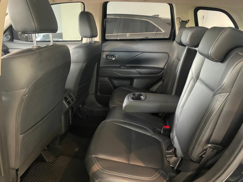 mitsubishi outlander 2.0 mivec gasolina hpe automatico 4p 202212