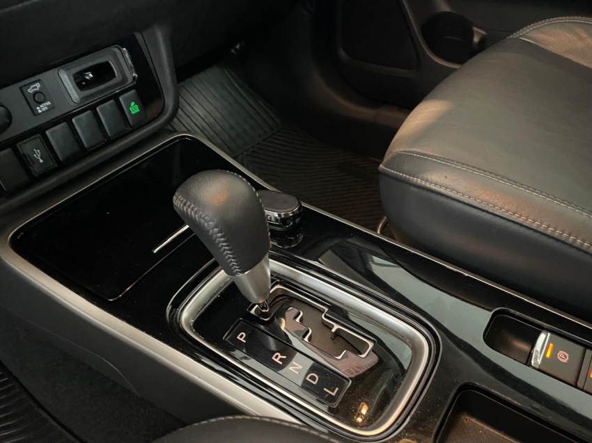 mitsubishi outlander 2.0 mivec gasolina hpe automatico 4p 202211