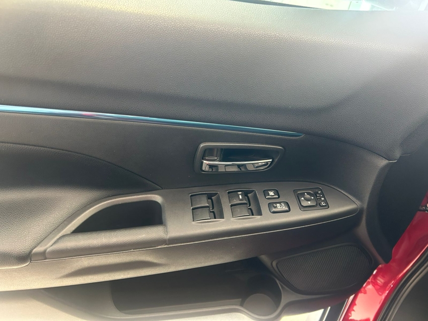 mitsubishi outlander 2.0 mivec gasolina hpe automatico flex 4p 20222