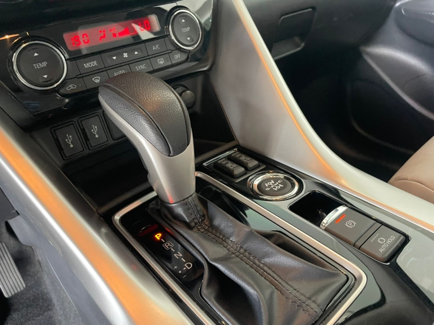 mitsubishi eclipse cross 1.5 mivec turbo gasolina hpe-s s-awc cvt 4p automatico 202315