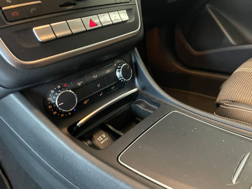 mercedes-benz gla 200 1.6 cgi flex style 7g-dct 4p automatico 201815