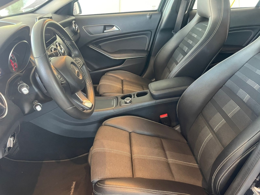 mercedes-benz gla 200 1.6 cgi flex style 7g-dct 4p automatico 20188