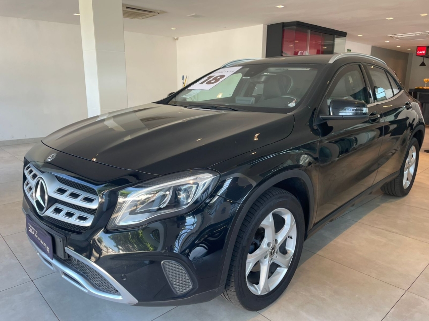 mercedes-benz gla 200 1.6 cgi flex style 7g-dct 4p automatico 20184