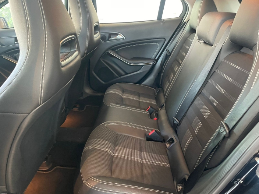 mercedes-benz gla 200 1.6 cgi flex style 7g-dct 4p automatico 20189