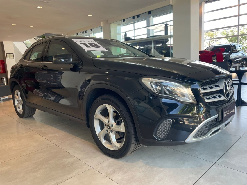 mercedes-benz gla 200 1.6 cgi flex style 7g-dct 4p automatico 20181