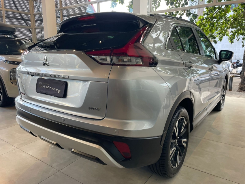 mitsubishi eclipse cross 1.5 mivec turbo gasolina hpe cvt 4p automatico 202315