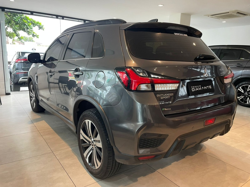 mitsubishi outlander sport 2.0 mivec flex hpe automatico 4p 202216