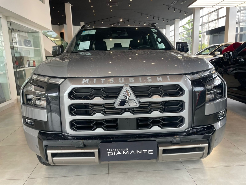mitsubishi triton 2.4 biturbo diesel cd katana 4x4 automatico 4p 202618