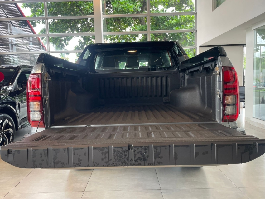 mitsubishi triton 2.4 biturbo diesel cd katana 4x4 automatico 4p 20261