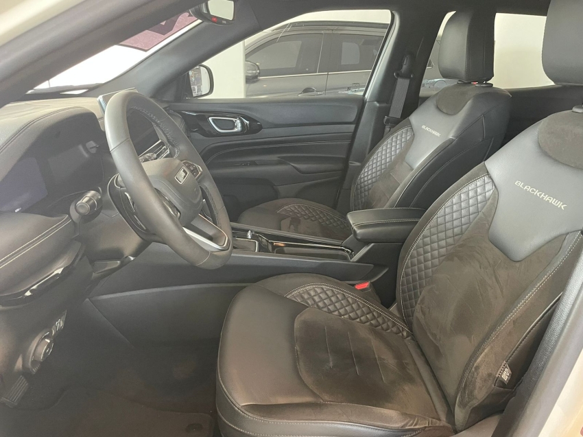jeep compass 2.0 hurricane 4 turbo gasolina blackhawk at9 5p automatico 20254