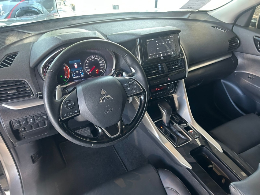 mitsubishi eclipse cross 1.5 mivec turbo gasolina hpe-s cvt 4p automatico 202314