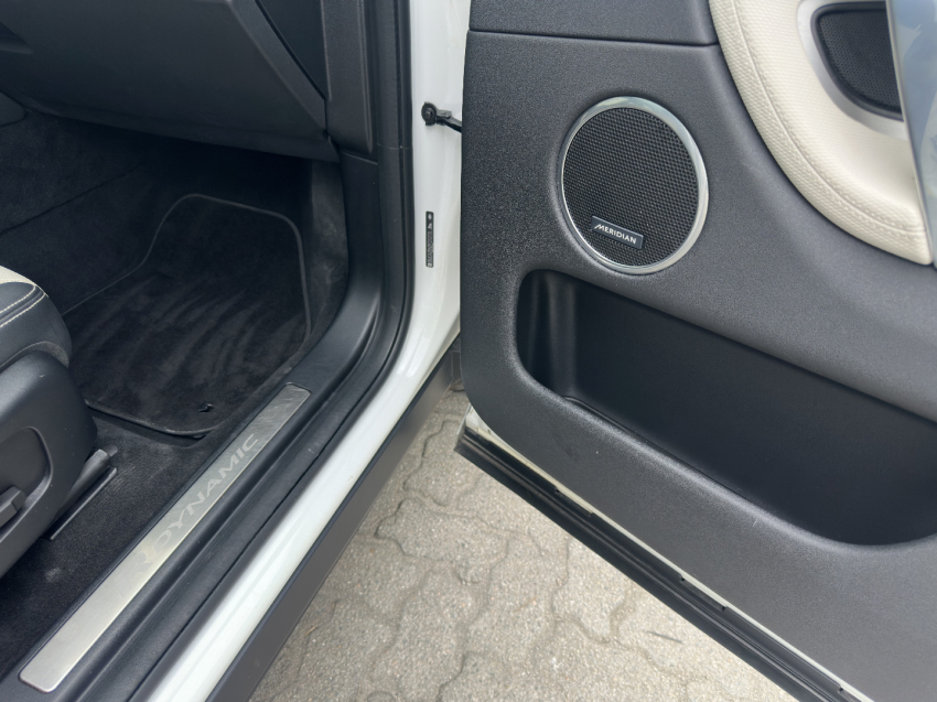 land rover discovery sport 2.0 d200 turbo diesel mhev r-dynamic se automatico 4p 202313