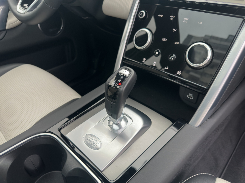 land rover discovery sport 2.0 d200 turbo diesel mhev r-dynamic se automatico 4p 202315