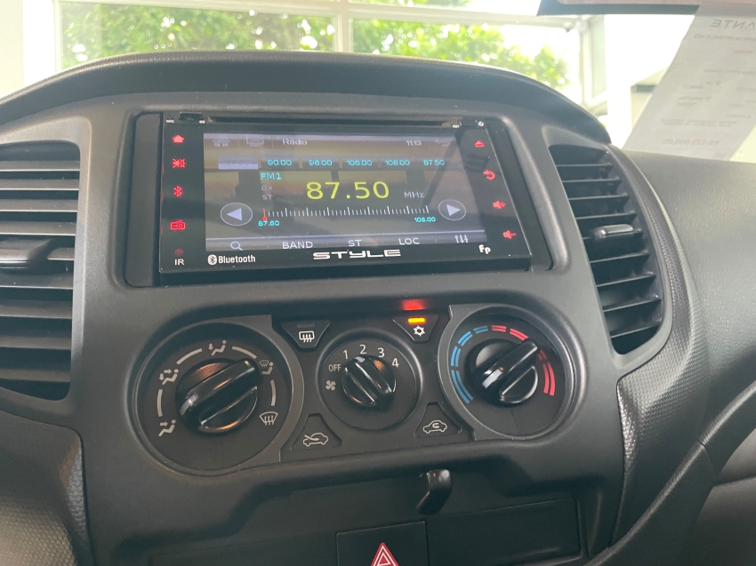 mitsubishi l200 triton 2.4 16v turbo diesel sport gl cd 4p 4x4 manual 202013