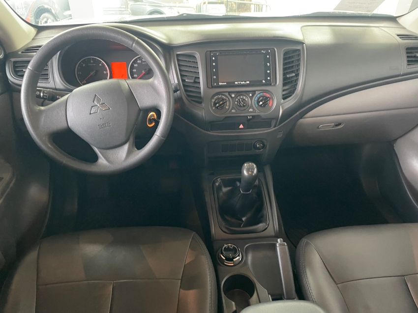 mitsubishi l200 triton 2.4 16v turbo diesel sport gl cd 4p 4x4 manual 20205