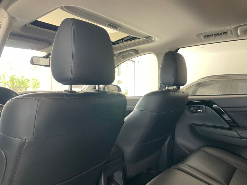 mitsubishi pajero sport 2.4 16v mivec turbo diesel legend awd automatico 4p 20252