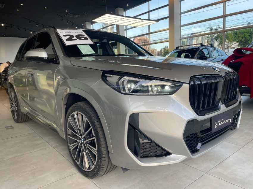 bmw x1 2.0 16v turbo gasolina sdrive20i m sport steptronic 4p automatico 2026