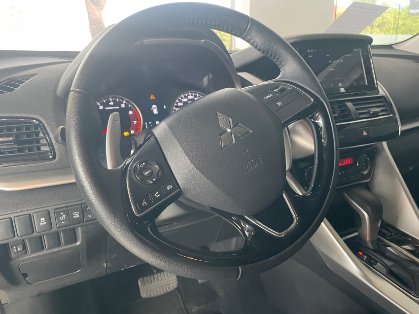 mitsubishi eclipse cross 1.5 mivec turbo gasolina hpe cvt 4p automatico 202511