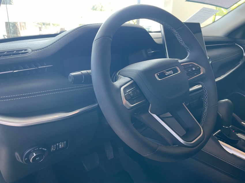 jeep commander 1.3 t270 turbo flex longitude at6 4p automatico 20268