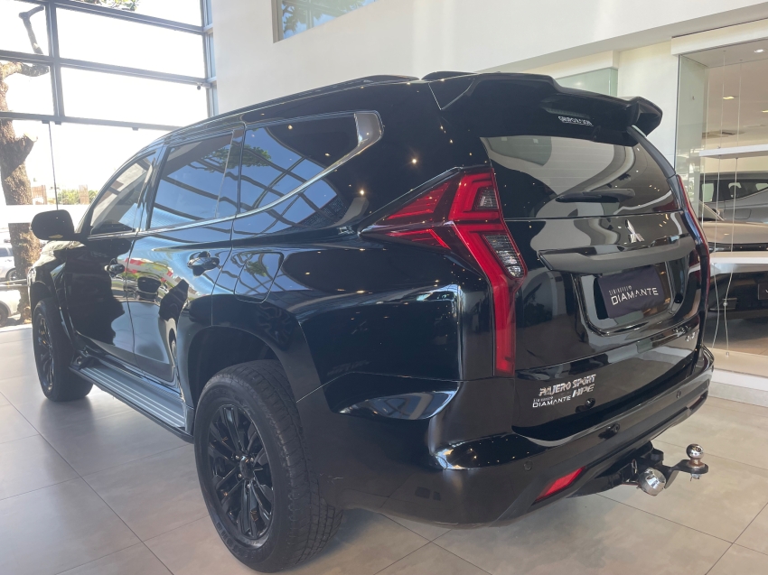 mitsubishi pajero sport 2.4 16v mivec turbo diesel hpe awd automatico 4p 20242