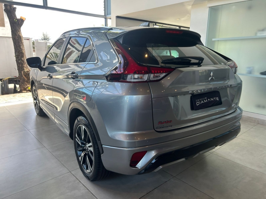 mitsubishi eclipse cross 1.5 mivec turbo gasolina hpe-s cvt 4p automatico 202312