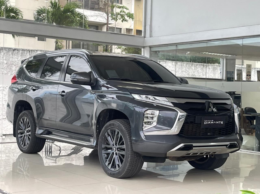 mitsubishi pajero sport 2.4 16v mivec turbo diesel legend awd automatico 4p 2024 mitsubishi pajero sport 2.4 16v mivec turbo diesel legend awd automatico 4p 2024