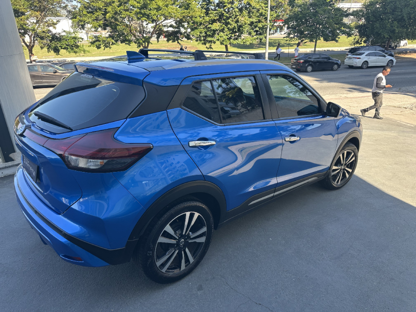 nissan kicks 1.6 16v flexstart exclusive xtronic flex 4p automatico 2022