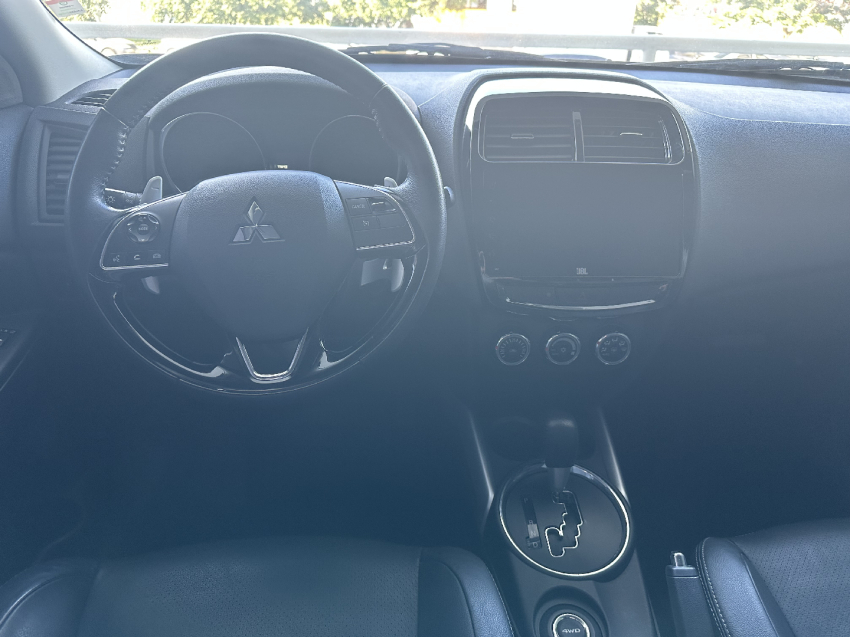 mitsubishi l200 triton 2.4 16v turbo diesel sport hpe-s cd 4p 4x4 automatico 2024