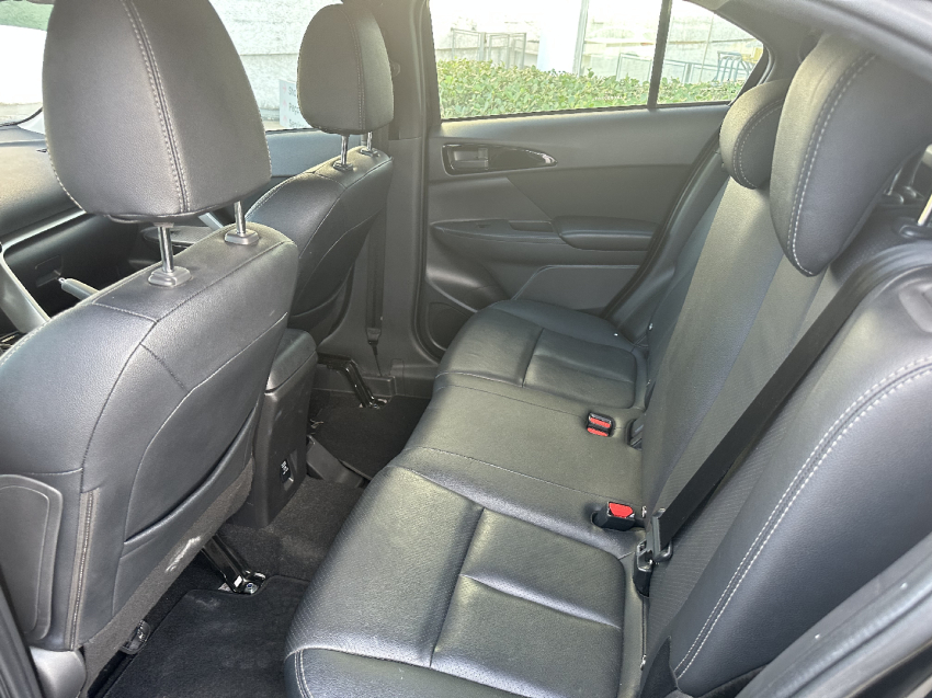 mitsubishi eclipse cross 1.5 mivec turbo gasolina gls cvt 4p automatico 2024