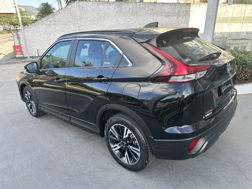 mitsubishi eclipse cross 1.5 mivec turbo gasolina gls cvt 4p automatico 2024
