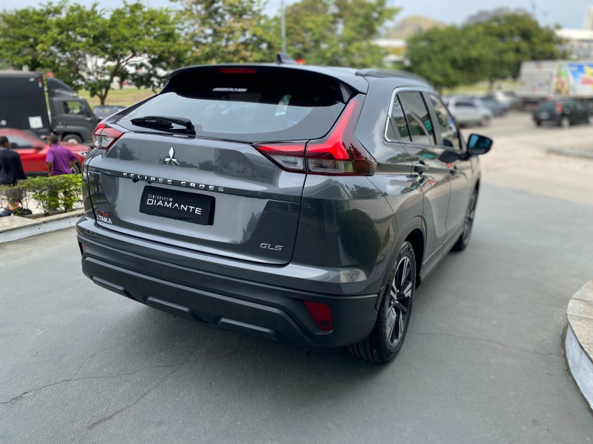 mitsubishi eclipse cross 1.5 mivec turbo gasolina gls cvt 4p automatico 2024