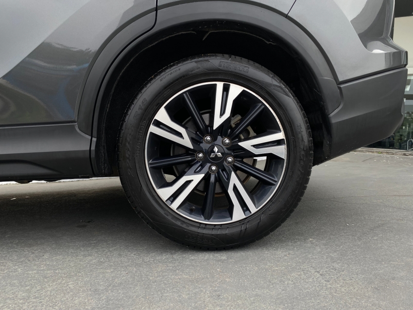 mitsubishi eclipse cross 1.5 mivec turbo gasolina gls cvt 4p automatico 2024