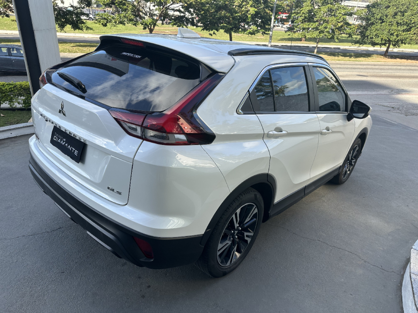 mitsubishi eclipse cross 1.5 mivec turbo gasolina gls cvt 4p automatico 2024