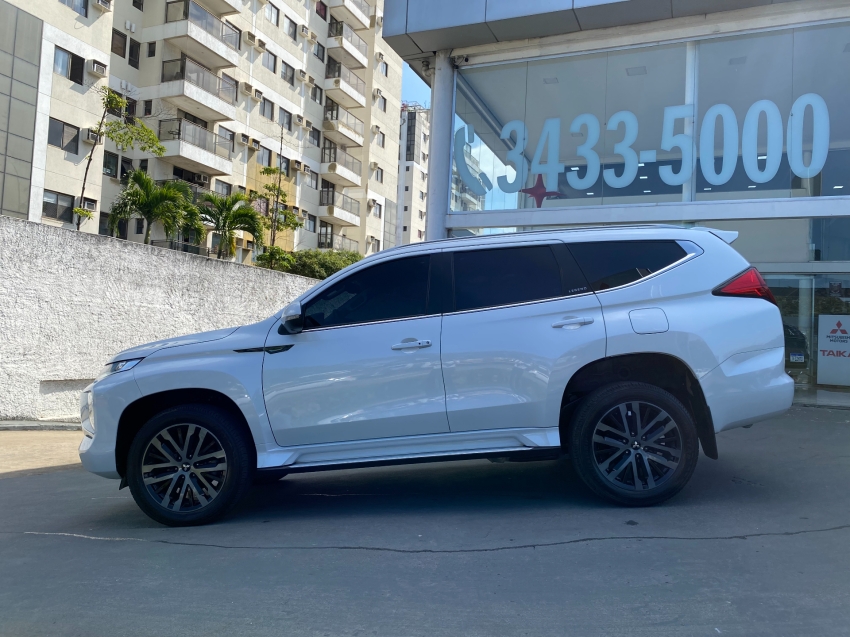 mitsubishi pajero sport 2.4 16v mivec turbo diesel legend awd automatico 4p 2024