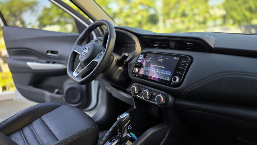 nissan kicks 1.6 16v flexstart advance xtronic flex 4p automatico 2024