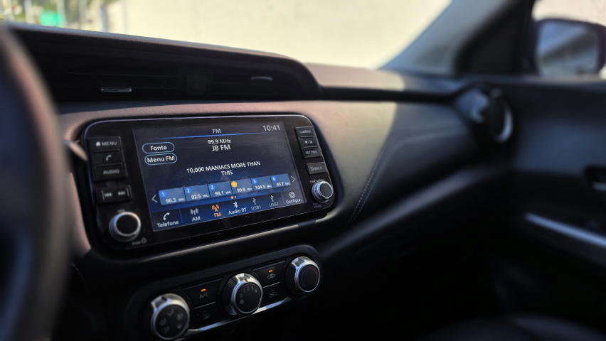 nissan kicks 1.6 16v flexstart advance xtronic flex 4p automatico 2024