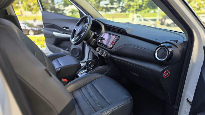 nissan kicks 1.6 16v flexstart advance xtronic flex 4p automatico 2024