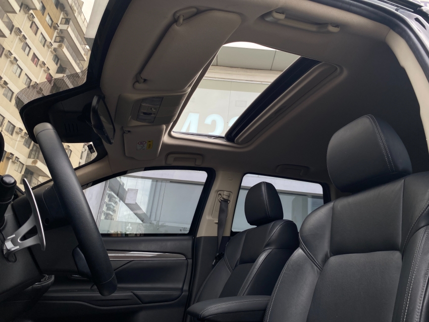 mitsubishi outlander 2.2 mivec di-d diesel hpe-s awd automatico 4p 2022