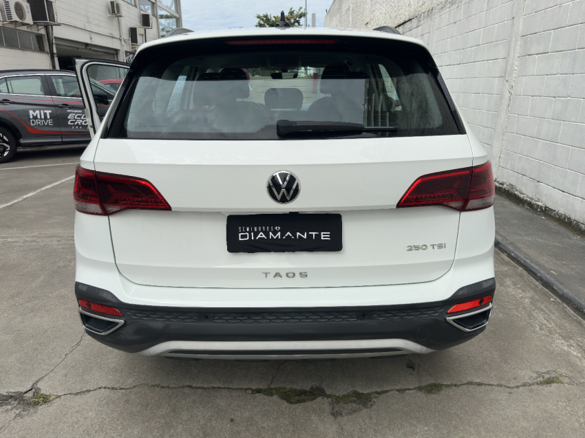 volkswagen taos 1.4 250 tsi total flex comfortline automatico 4p 2022