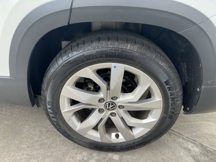 volkswagen taos 1.4 250 tsi total flex comfortline automatico 4p 2022