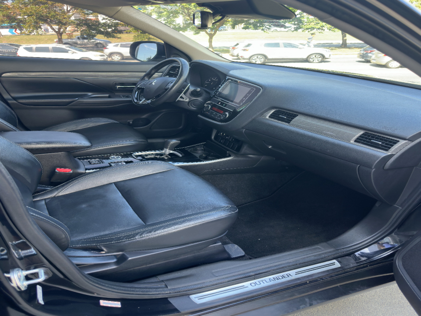 mitsubishi outlander 3.0 mivec v6 gasolina hpe-s awd automatico 4p 2019
