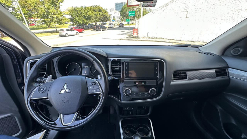 mitsubishi outlander 3.0 mivec v6 gasolina hpe-s awd automatico 4p 2019